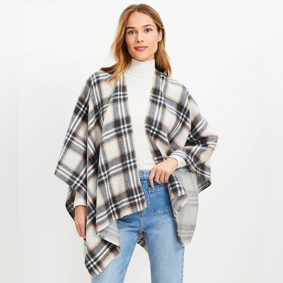 Lou & Grey Plaid Sweater Wrap - Picture 1 of 8